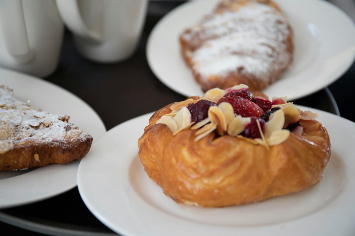The Art of Eating Croissants: Unpacking the Perfect Pastry Experience