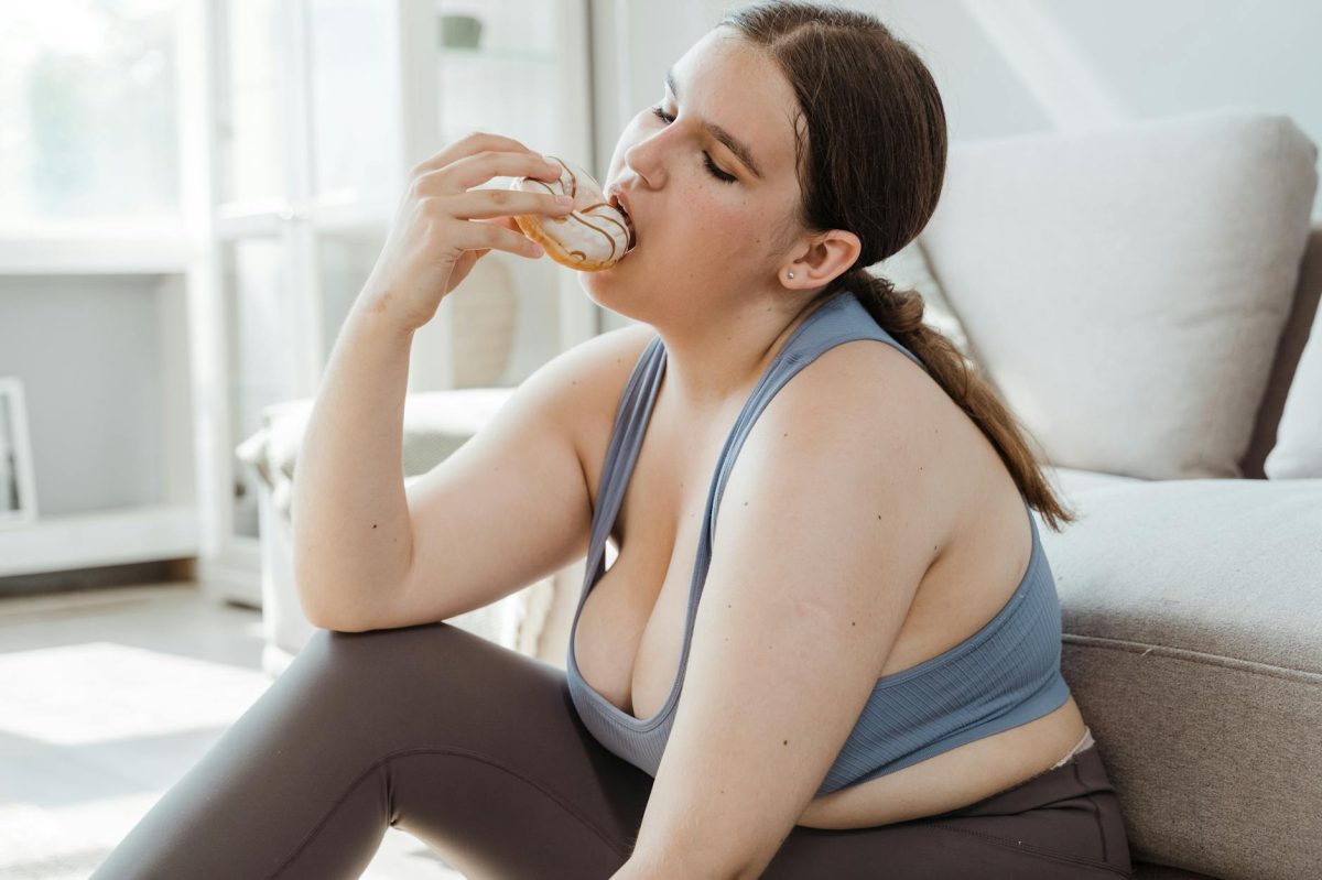 Postmenopausal White Women with Genetic Risk Regain Weight Two Times Faster, Study Finds