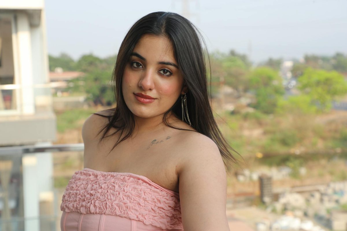 Turning: Charlize Theron's 'Le Droop' Red Carpet Breast Flex Redefines Hollywood Glamour Forever