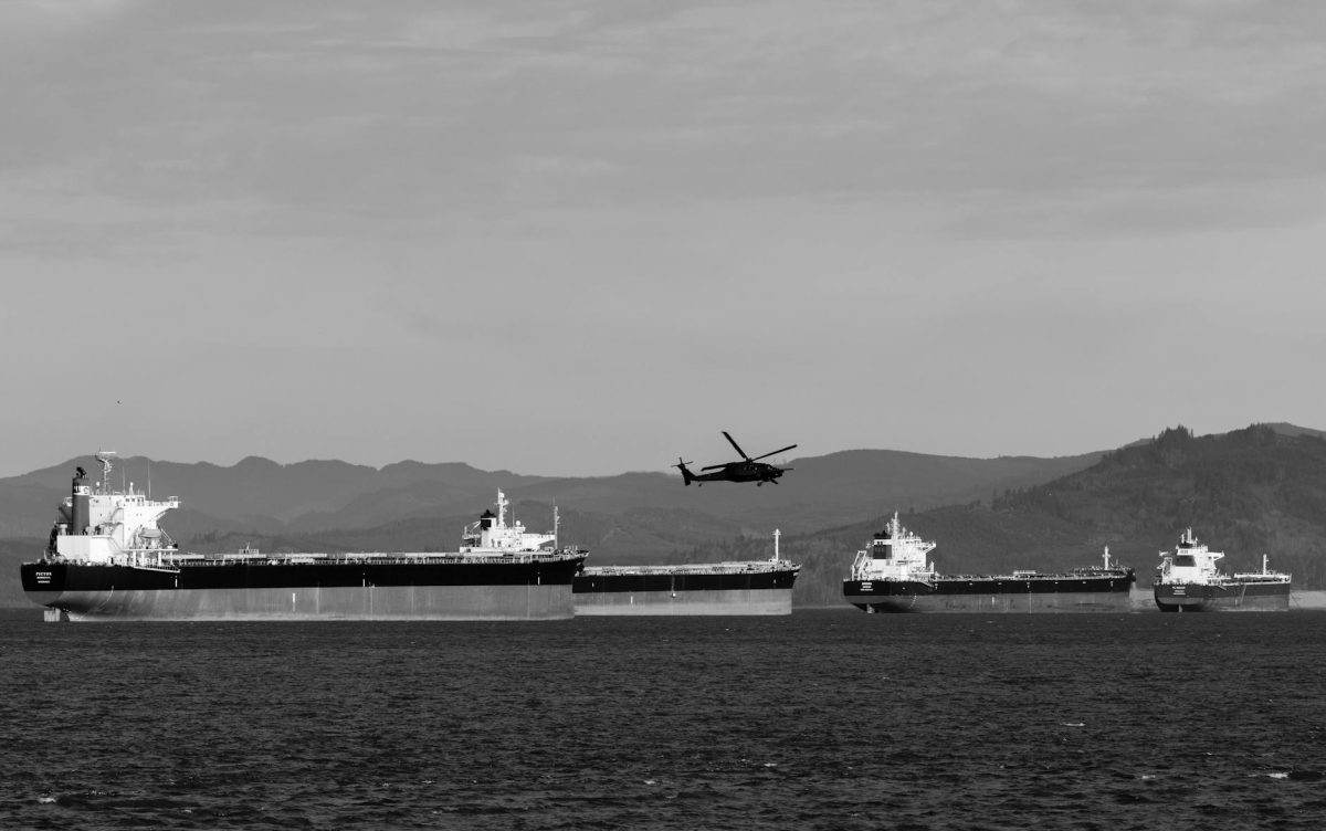 Oil Price Jumps Above $117 After Reports of Extended Iran Blockade