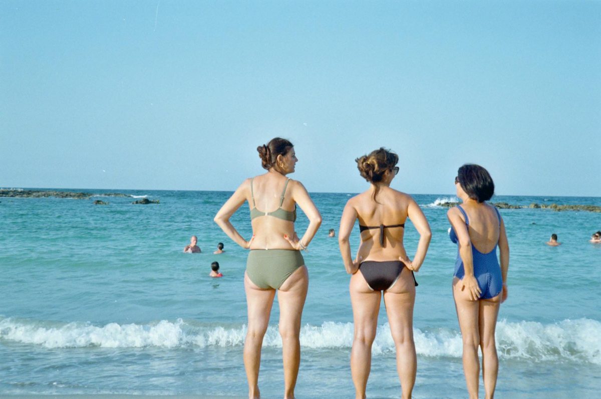 Stakes: Visiting an Art Exhibition in Swimwear Could Set a New Trend for Museums