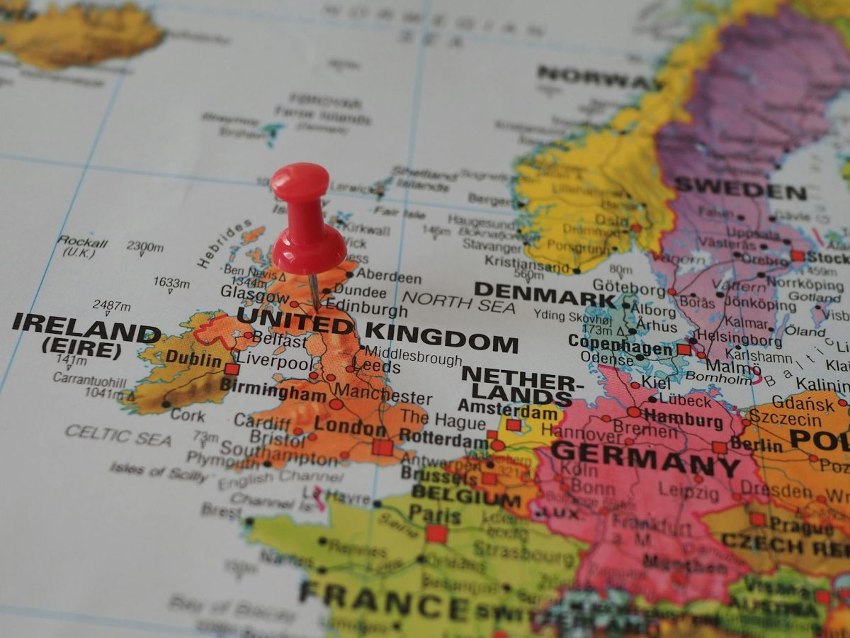 Labour Suffers Heavy Losses in UK Local Elections