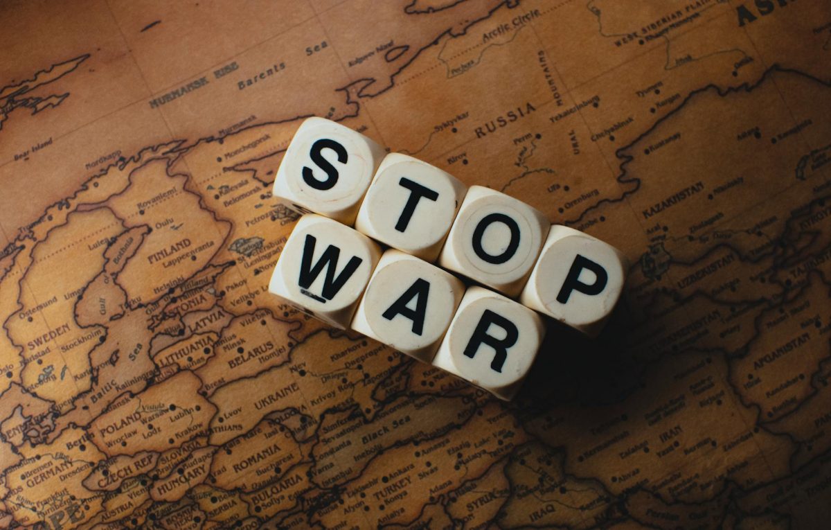 Iran and U.S. Play Down Hopes for Imminent Breakthrough in War