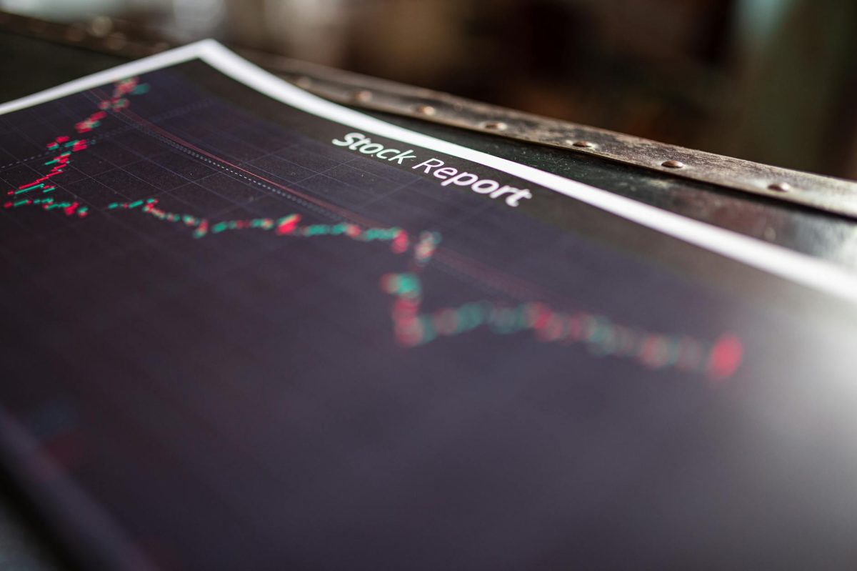 Nikkei Index Hits Record High of 66,428.81, Then Levels Off
