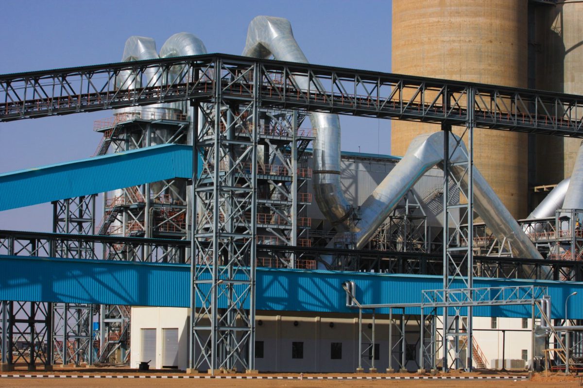 Irish company supplies alumina to Russia despite Ukraine war, allegedly assisting in crimes
