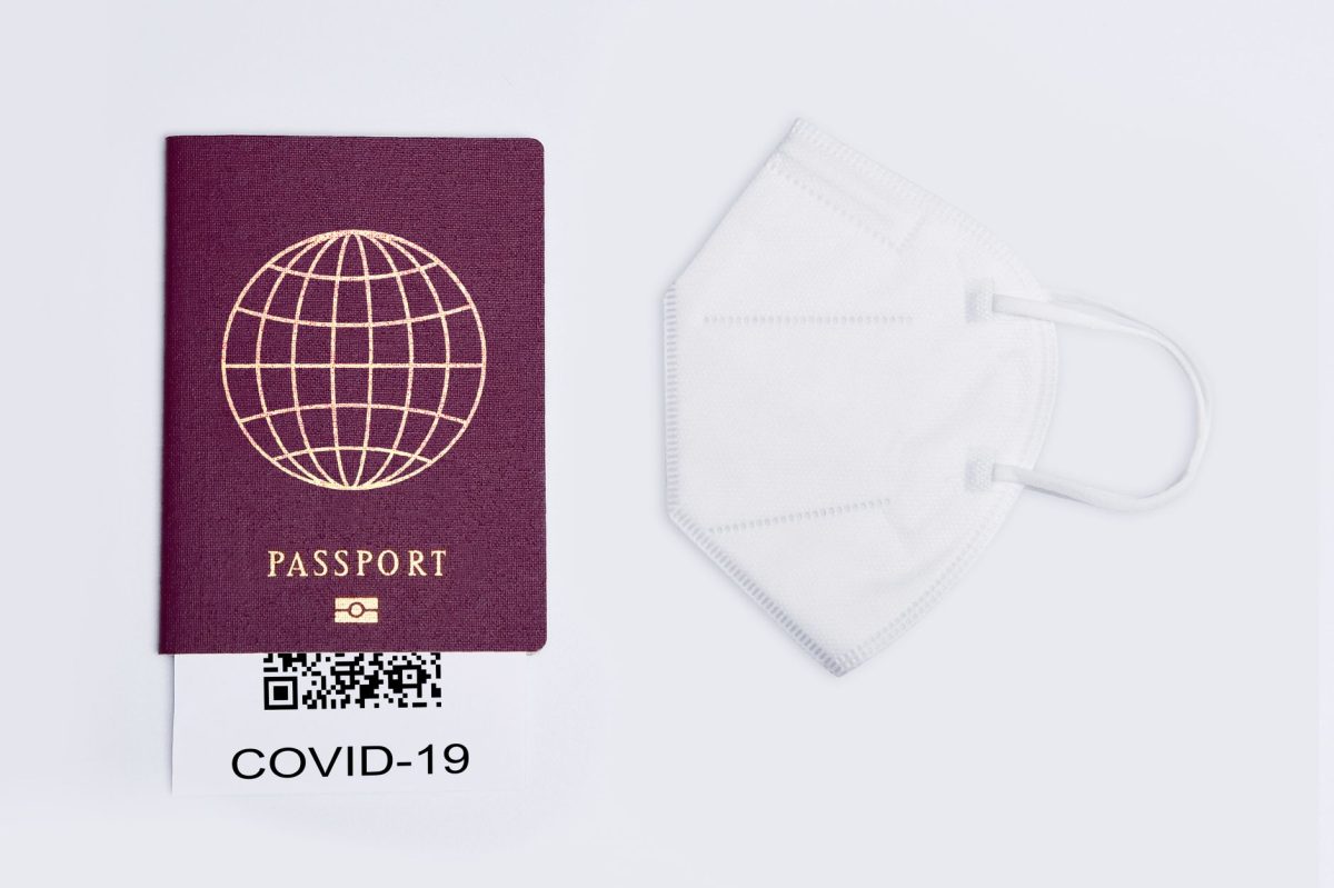 Trump vs Passaporte Tradicional - O Novo Modelo com seu Próprio Retrato