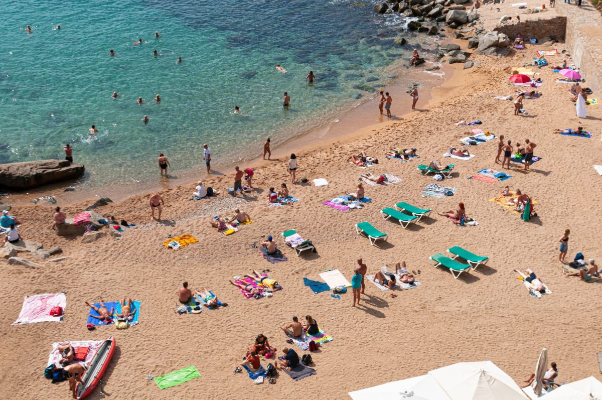 EU Declines to Take Stand on Air Conditioning Debate Amid Brutal Heatwave