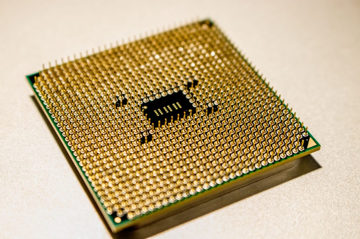 China's Researchers Boost AI Speed 100-Fold with Optical Interconnect Breakthrough