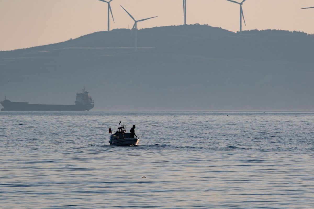 Spain attacks 'selfish' response of some EU countries to Ceuta migrant crossings