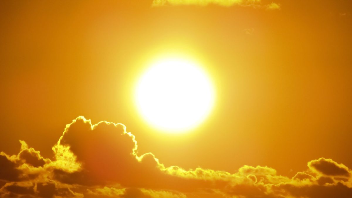 Temperatures Soar to 38C as Amber Extreme Heat Warning Takes Effect